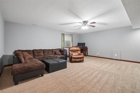 10 N Sunset Drive North Liberty IA 52317