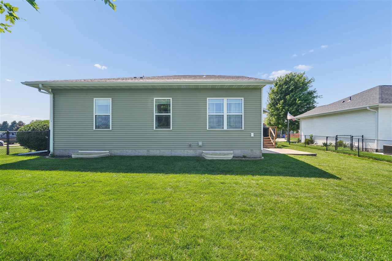 10 N Sunset Drive North Liberty IA 52317