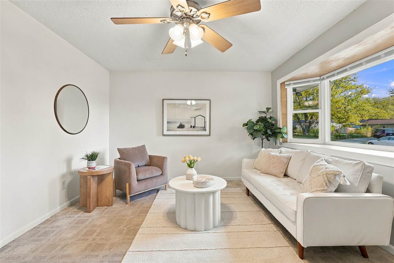 2315 Nevada Avenue Iowa City IA 52240