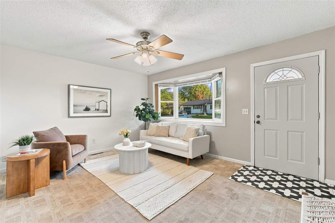 2315 Nevada Avenue Iowa City IA 52240