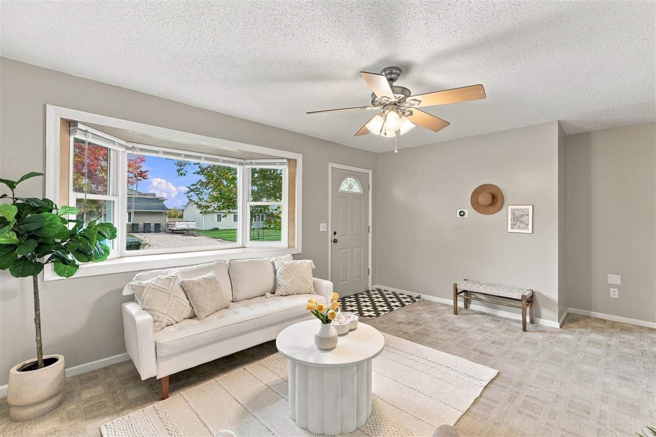 2315 Nevada Avenue Iowa City IA 52240