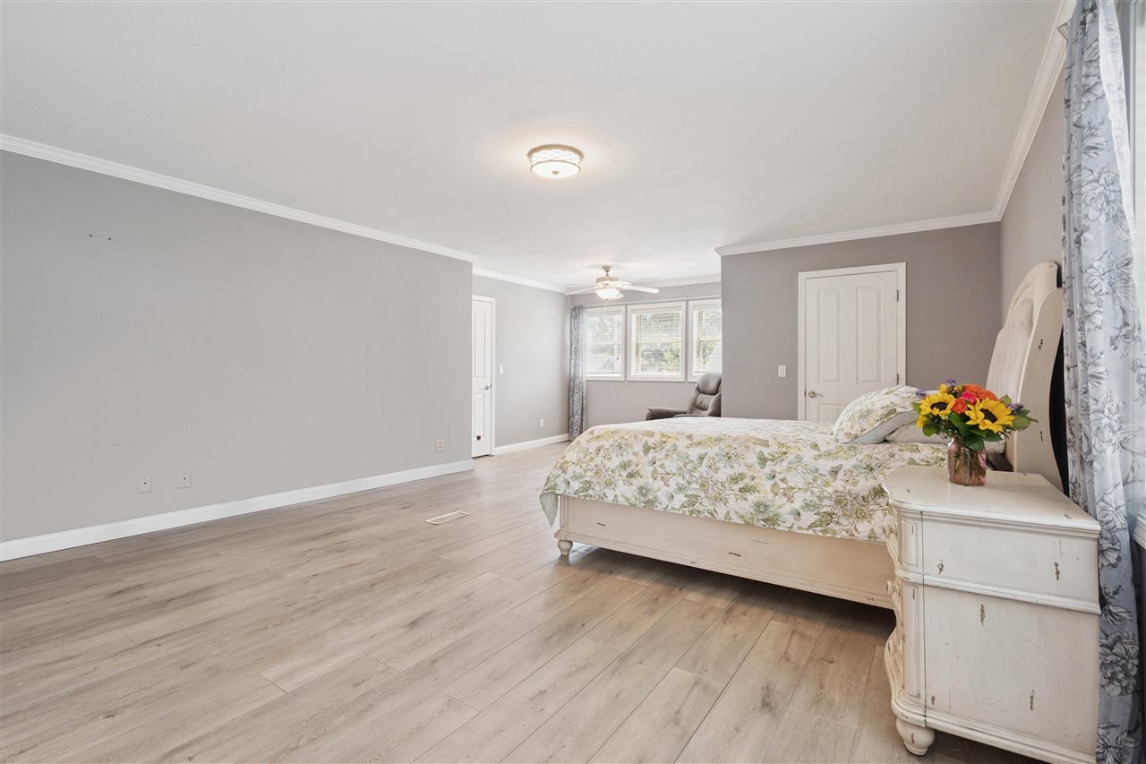 1946 Higley Avenue SE Cedar Rapids IA 52403