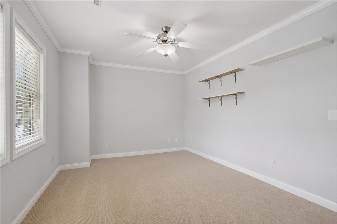 1946 Higley Avenue SE Cedar Rapids IA 52403