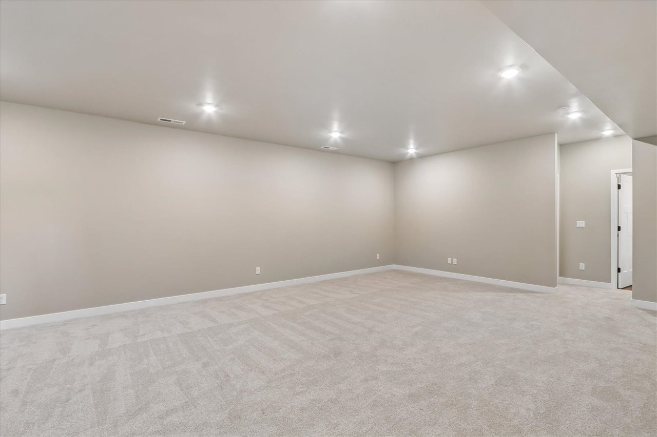 1201 Timber Trail Solon IA 52333