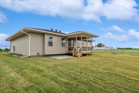 1201 Timber Trail Solon IA 52333
