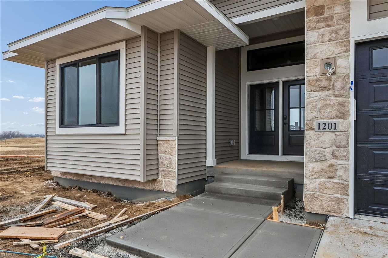 1201 Timber Trail Solon IA 52333