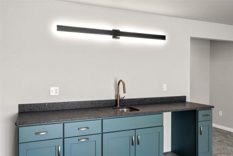 3064 Ridgeview Circle Coralville IA 52241