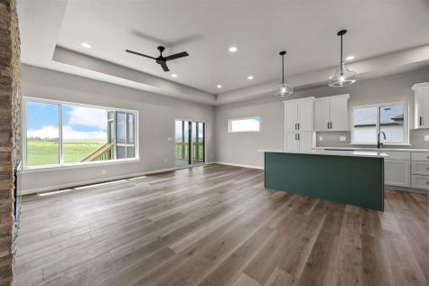 3064 Ridgeview Circle Coralville IA 52241