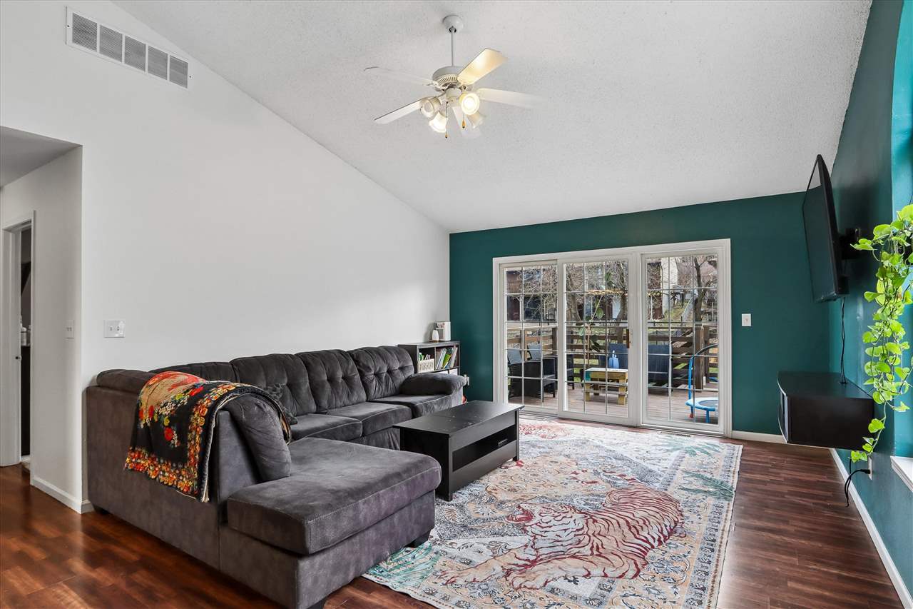 2322 Catskill Court Iowa City IA 52245