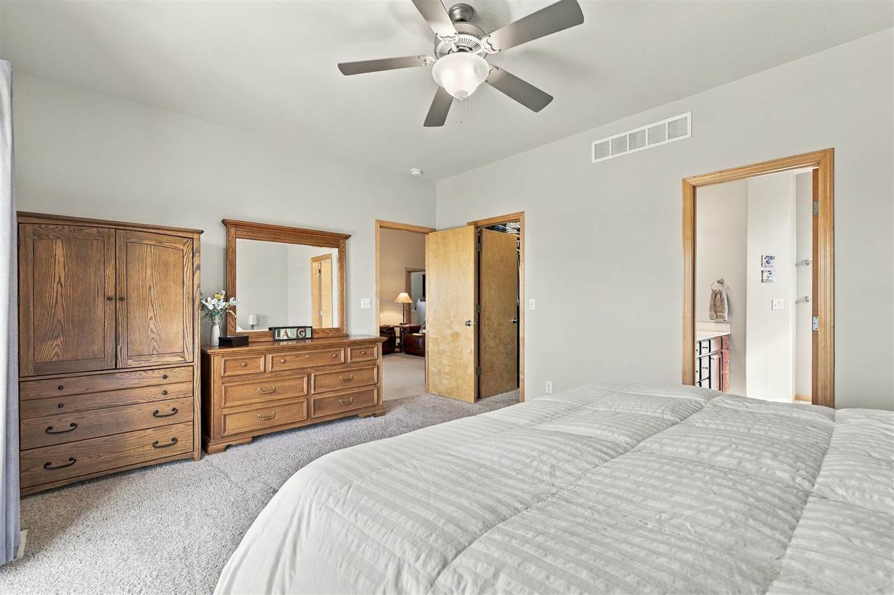 1615 Poplar Lane North Liberty IA 52317-0000
