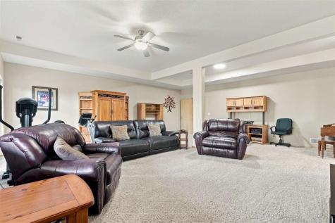 1615 Poplar Lane North Liberty IA 52317-0000