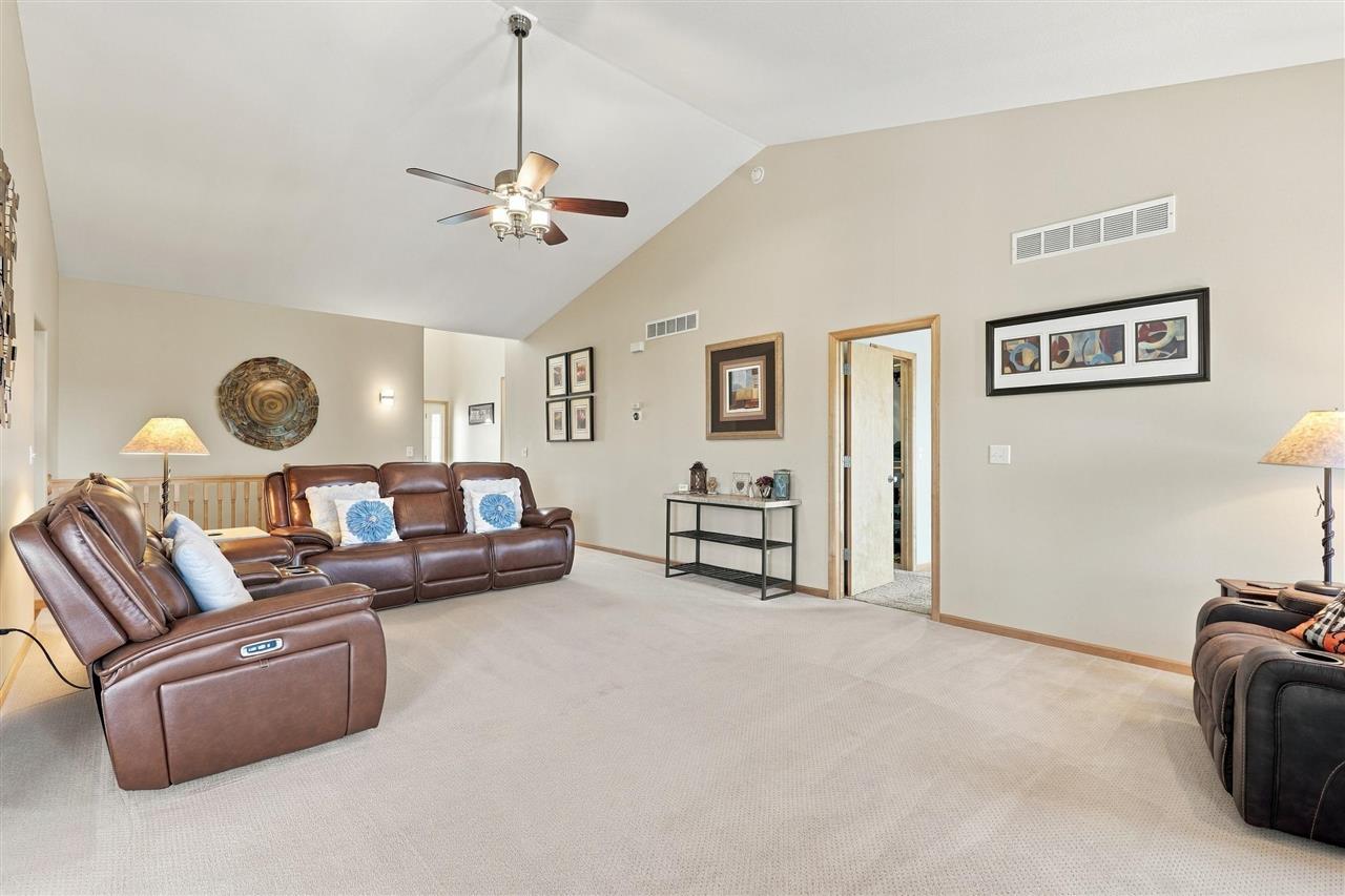 1615 Poplar Lane North Liberty IA 52317-0000