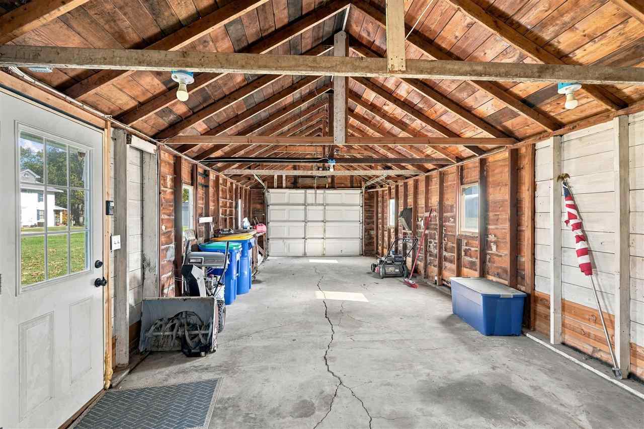 726 N Ave C Washington IA 52353