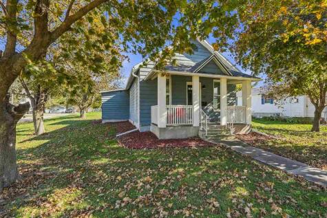 726 N Ave C Washington IA 52353