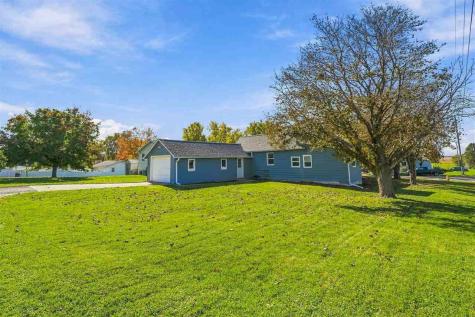 726 N Ave C Washington IA 52353