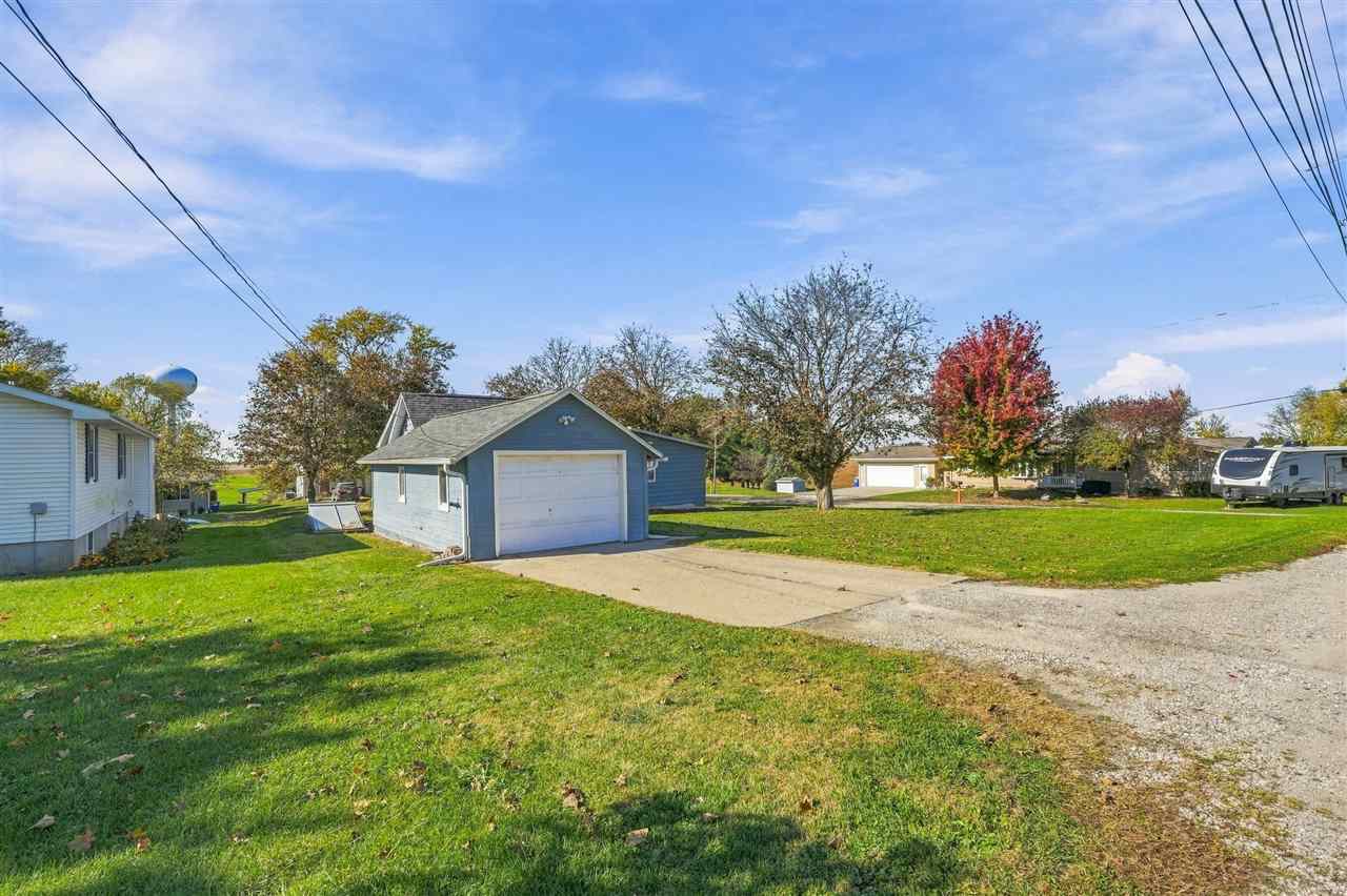 726 N Ave C Washington IA 52353