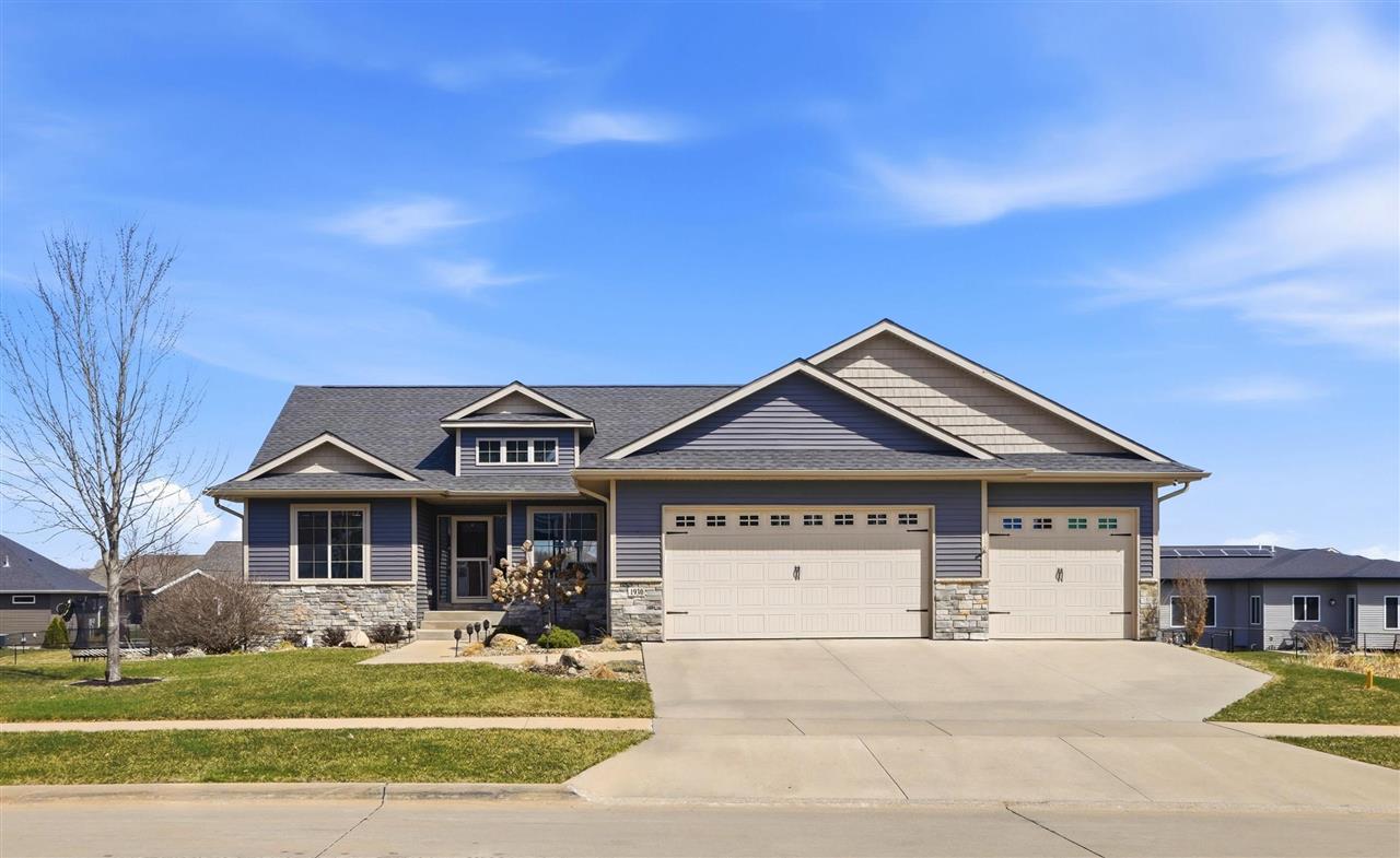 1930 Robin Drive North Liberty IA 52317