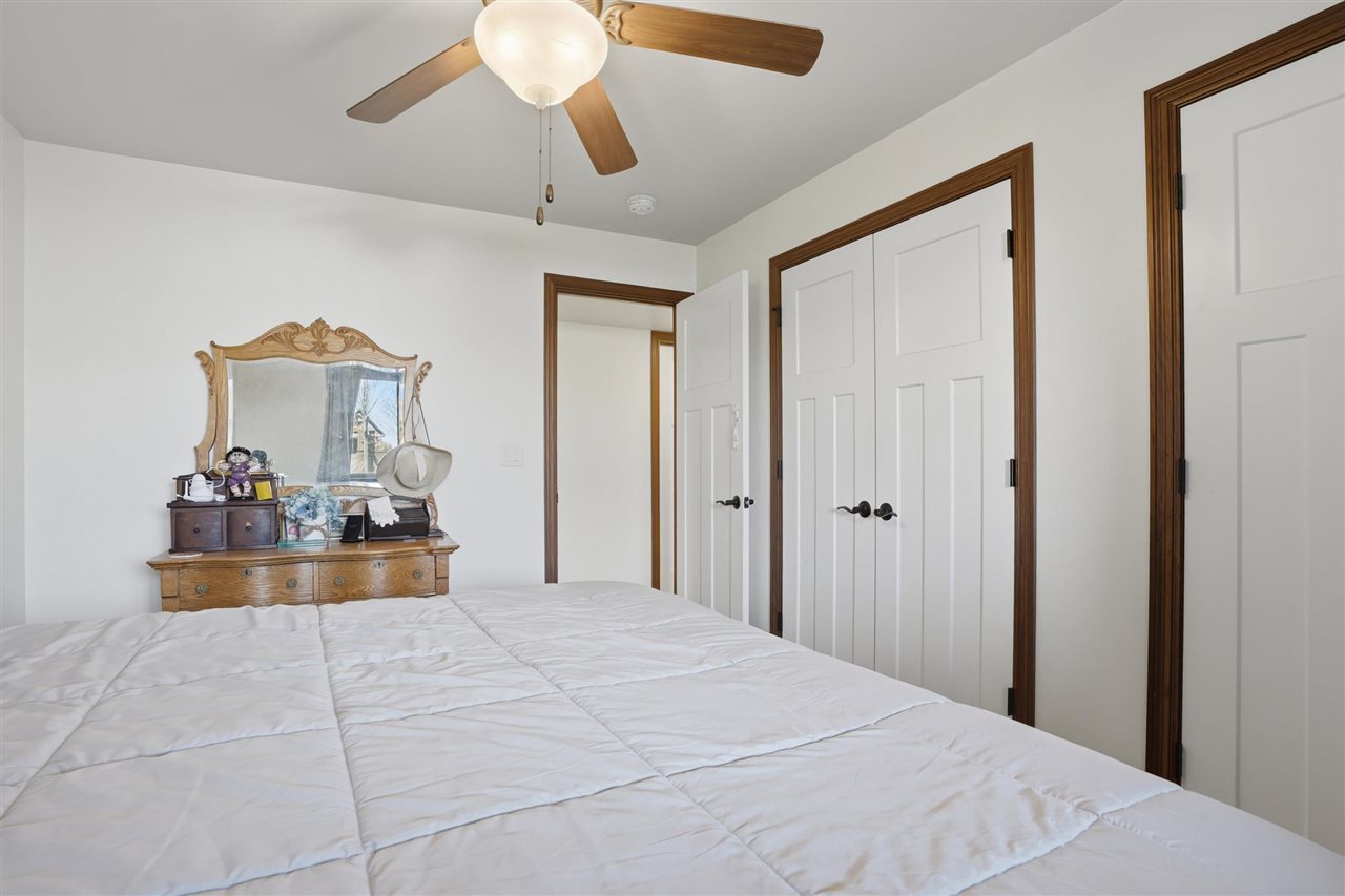 1930 Robin Drive North Liberty IA 52317
