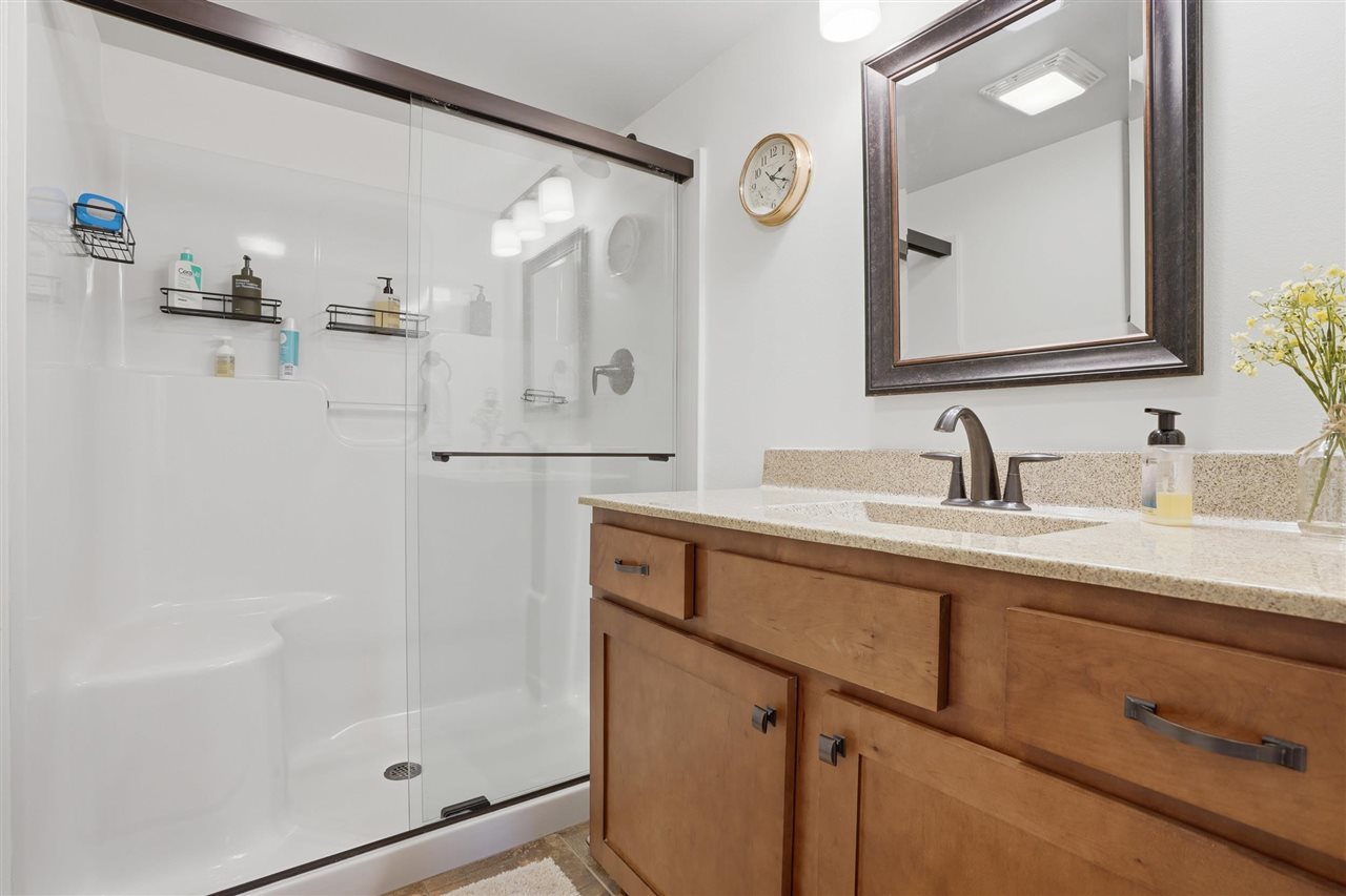 1930 Robin Drive North Liberty IA 52317