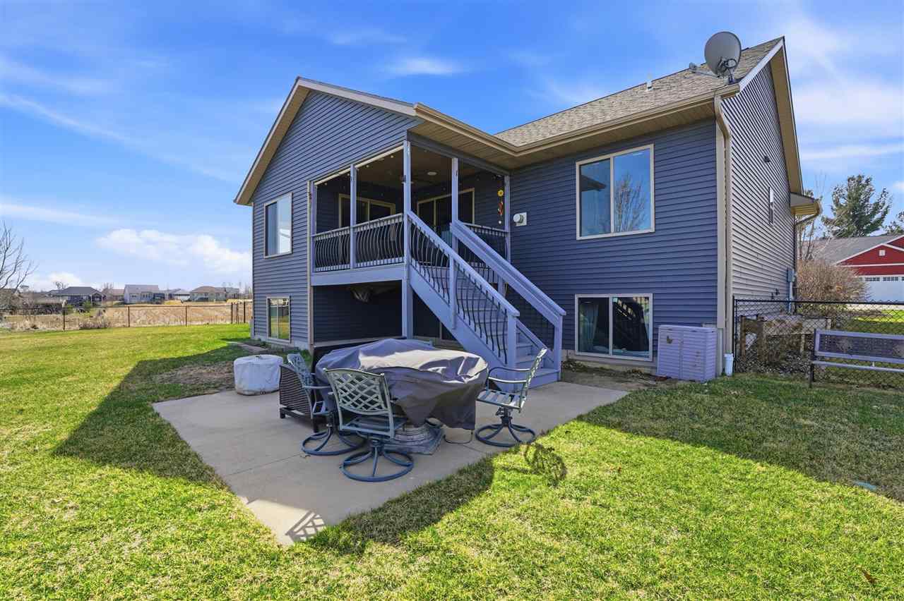 1930 Robin Drive North Liberty IA 52317