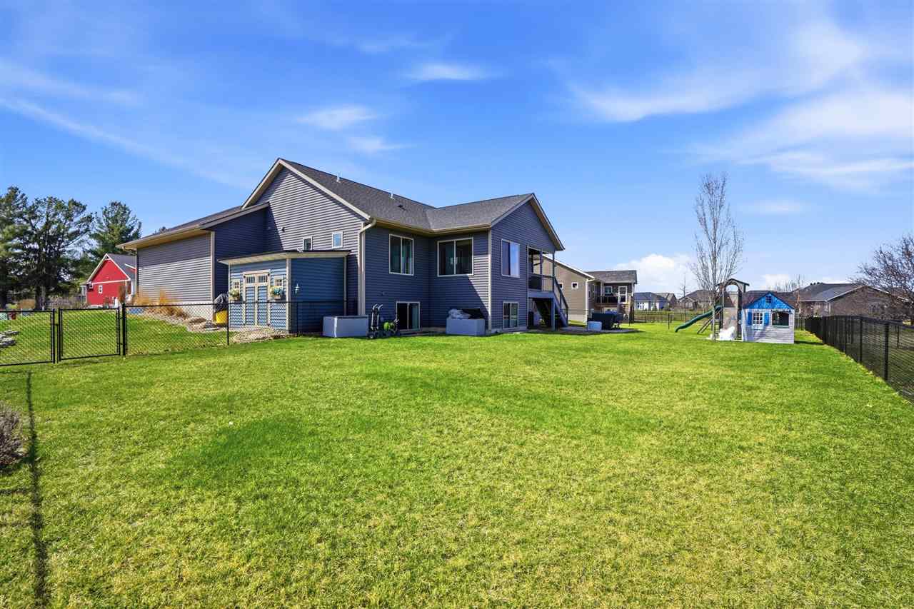 1930 Robin Drive North Liberty IA 52317