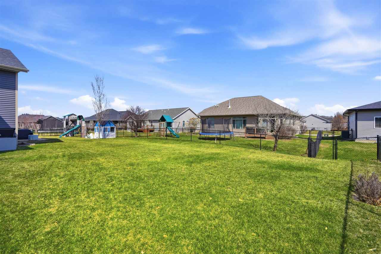 1930 Robin Drive North Liberty IA 52317