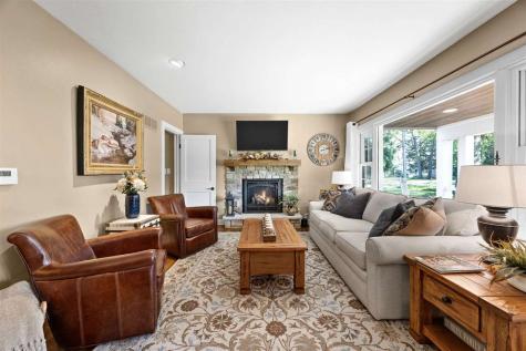 210 W Park Road Iowa City IA 52246