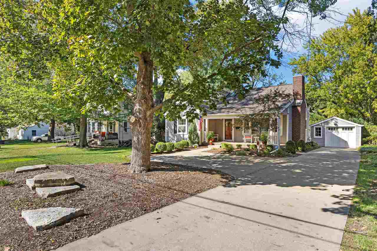 210 W Park Road Iowa City IA 52246