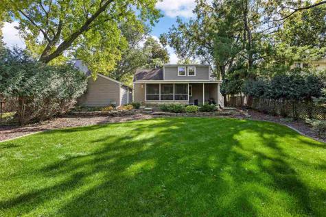210 W Park Road Iowa City IA 52246