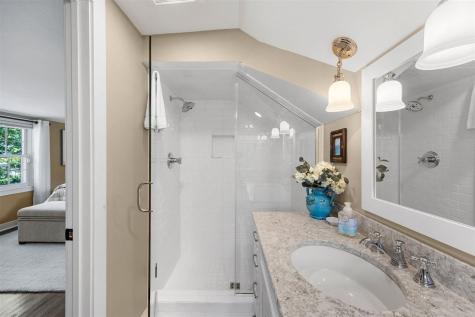 210 W Park Road Iowa City IA 52246