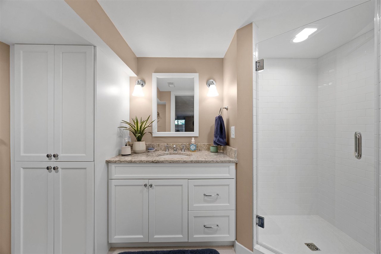 210 W Park Road Iowa City IA 52246