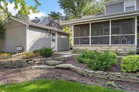 210 W Park Road Iowa City IA 52246