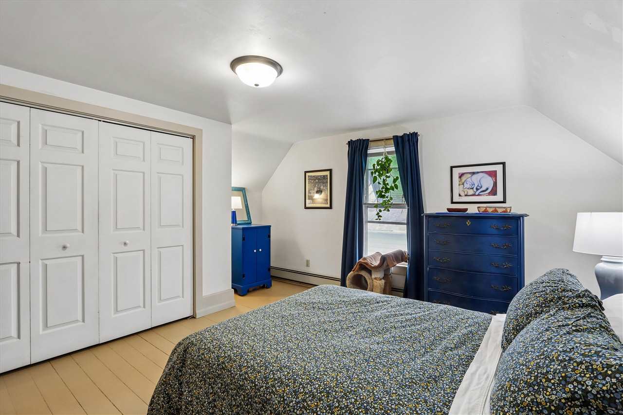510 N Dodge Iowa City IA 52245
