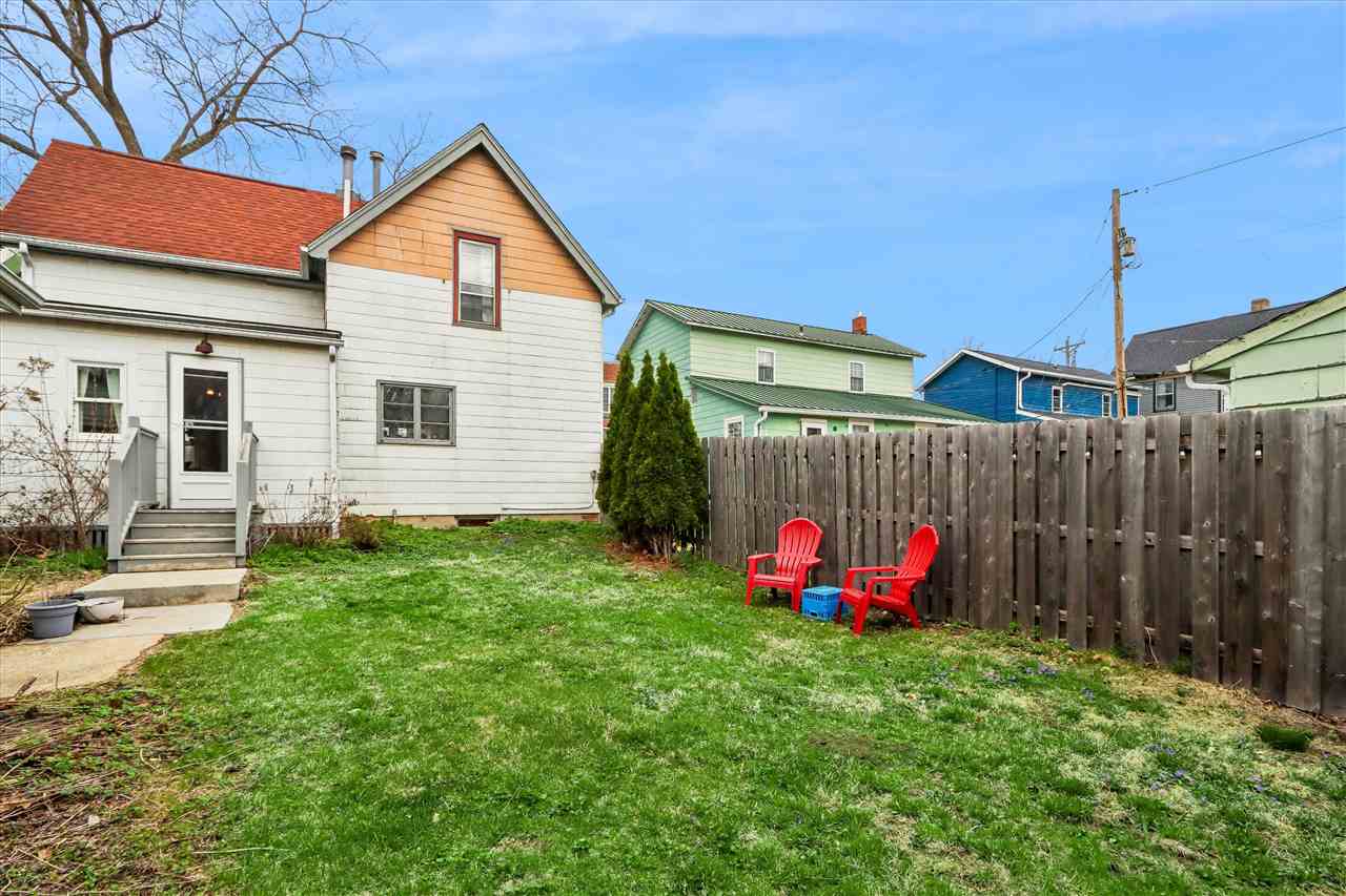 510 N Dodge Iowa City IA 52245