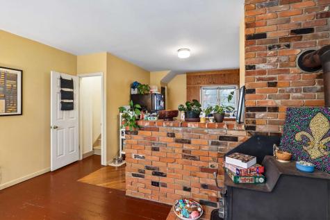 510 N Dodge Iowa City IA 52245
