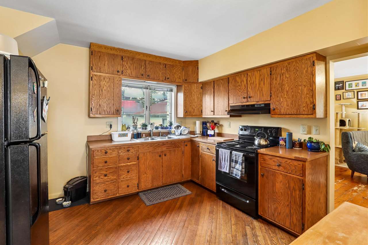 510 N Dodge Iowa City IA 52245