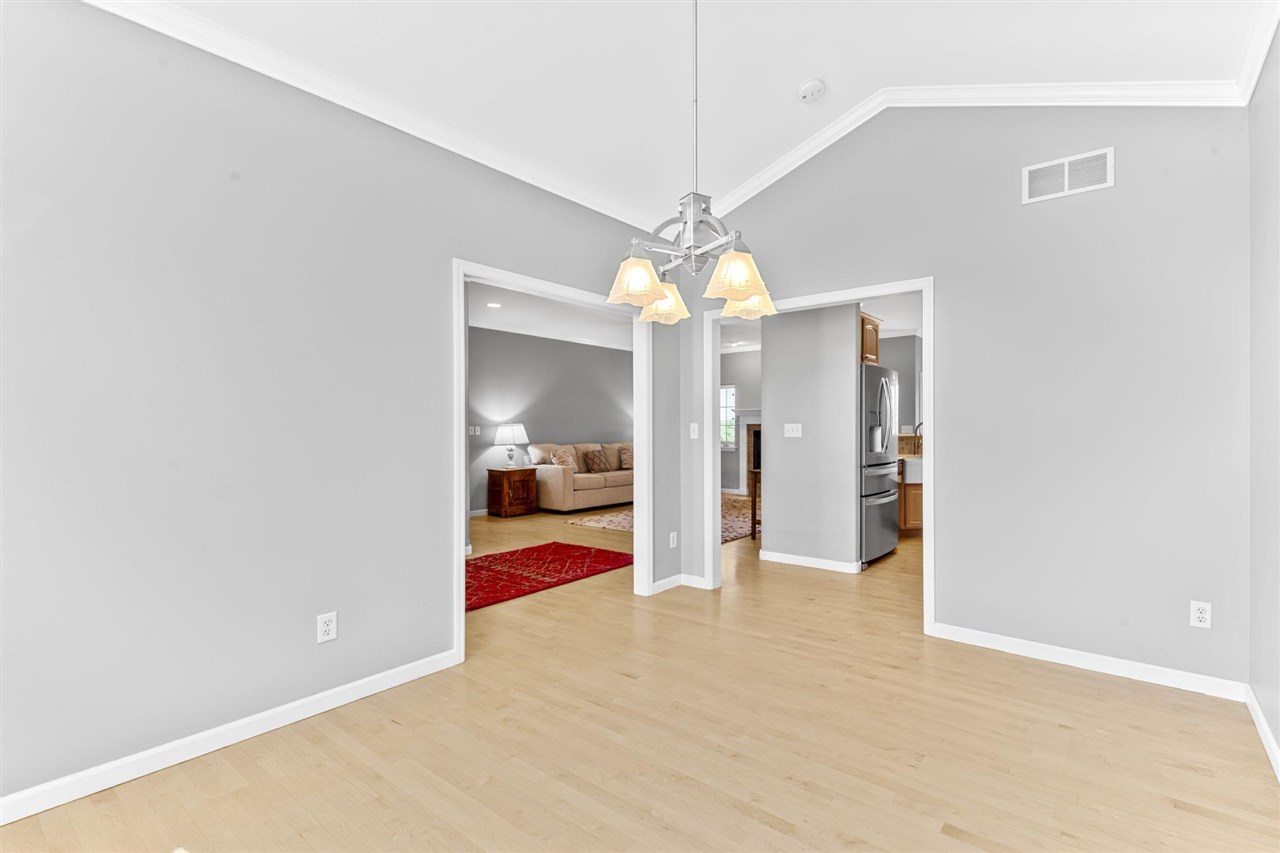 86 Donegal Place Iowa City IA 52246