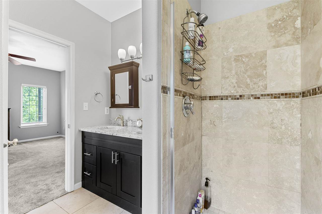 86 Donegal Place Iowa City IA 52246