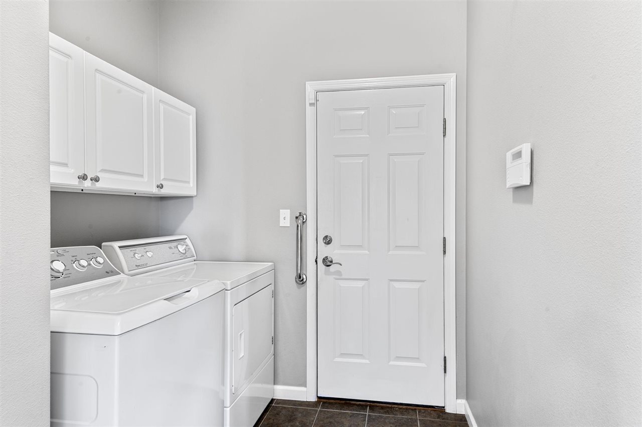 86 Donegal Place Iowa City IA 52246