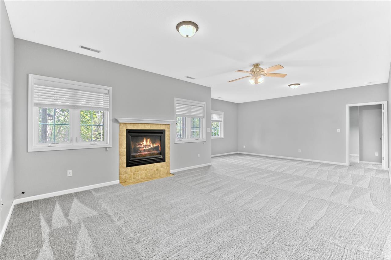 86 Donegal Place Iowa City IA 52246