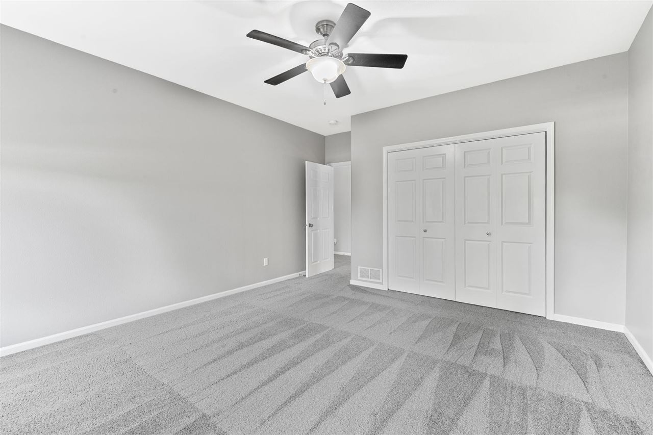 86 Donegal Place Iowa City IA 52246