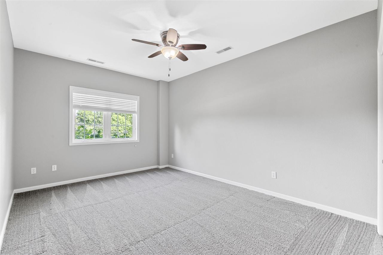 86 Donegal Place Iowa City IA 52246