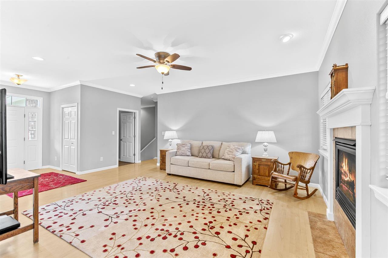 86 Donegal Place Iowa City IA 52246