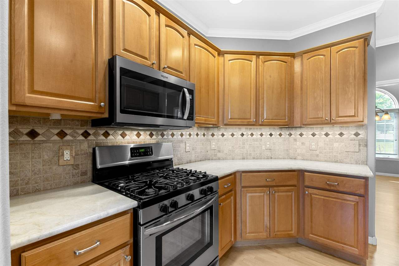 86 Donegal Place Iowa City IA 52246