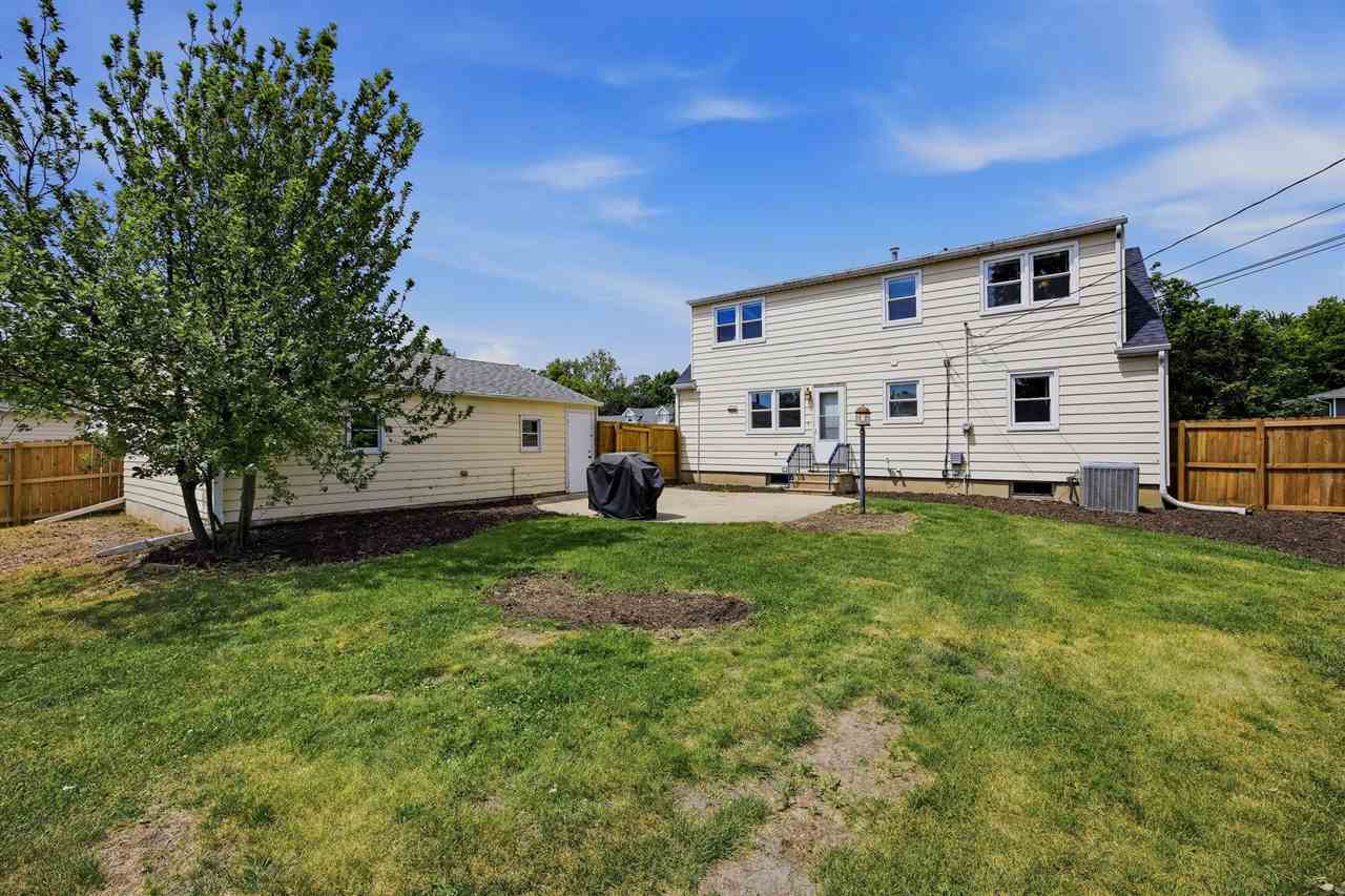 3858 Terrace Hill Drive Cedar Rapids IA 52402