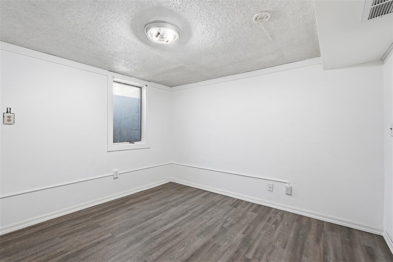 654 S Lucas Street Iowa City IA 52240