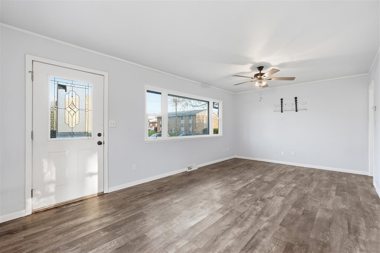 654 S Lucas Street Iowa City IA 52240