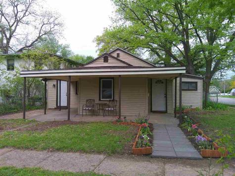 1009 Highland Avenue Iowa City IA 52240