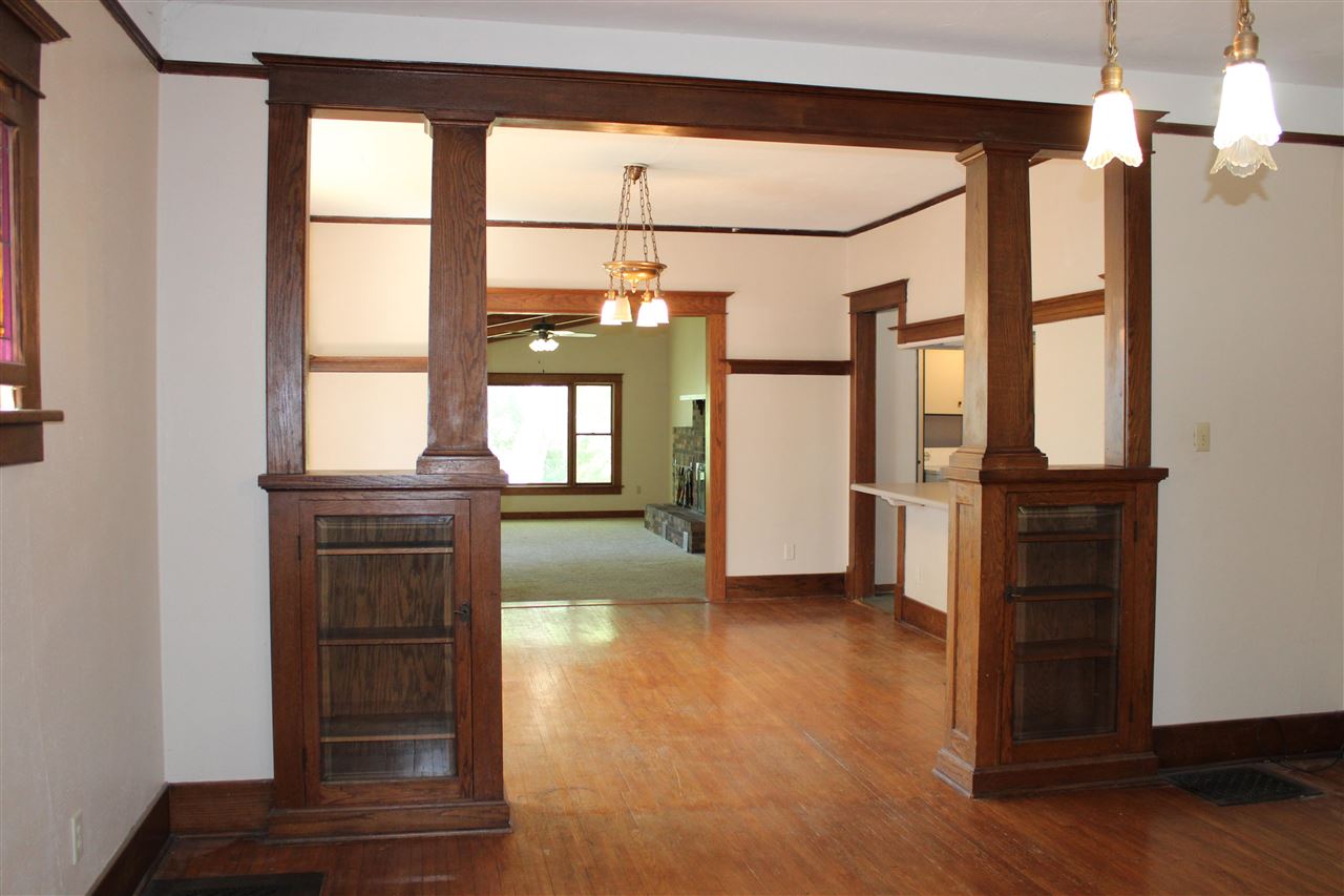 216 S College Street North English IA 52316