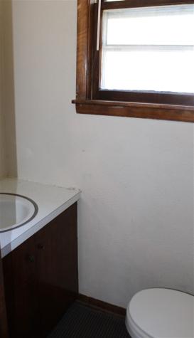 216 S College Street North English IA 52316